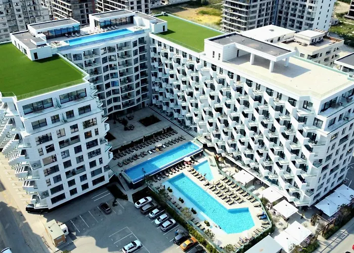 Apartamento Soleil Sur Mer - Infinity Pool & Spa Resort *