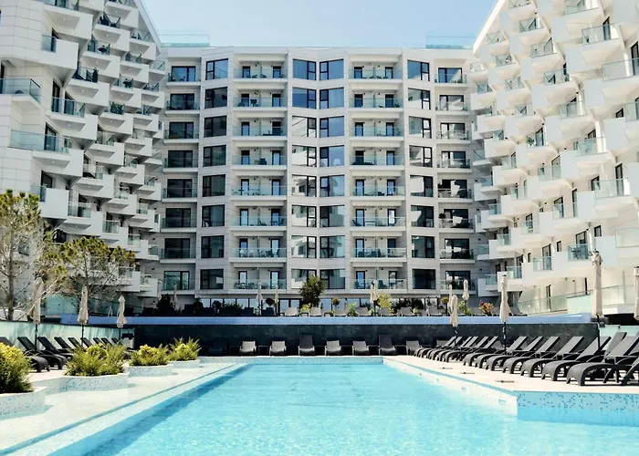 Soleil Sur Mer - Infinity Pool & Spa Resort *