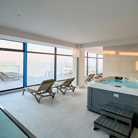 Appartamento Soleil Sur In Infinity Pool & *