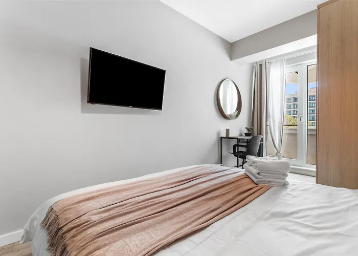 Apartment Soleil Sur - Infinity Pool & Năvodari